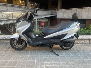 Suzuki Burgman 200