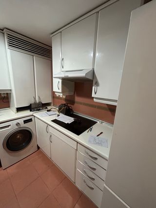 Cocina completa: horno, microondas, lavavajillas