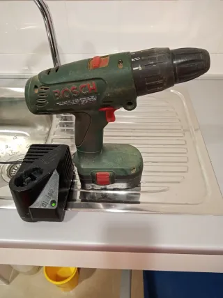 Taladro Atornillador Percutor Bosch