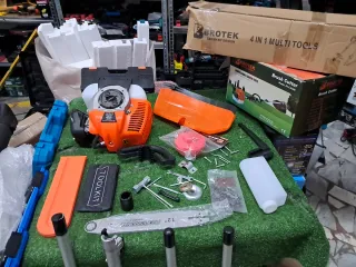 Decespugliatore a scoppio 4 in 1 Brotek