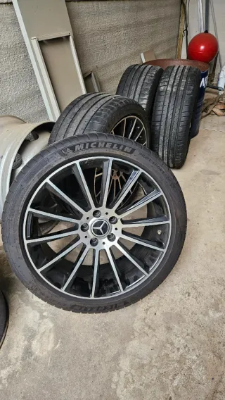 Juego 4 Llantas AMG y Neumáticos Michelin