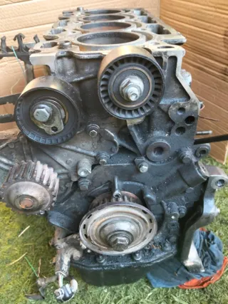 Bloque Motor Citroen Peugeot 1.4 HDI 68cv