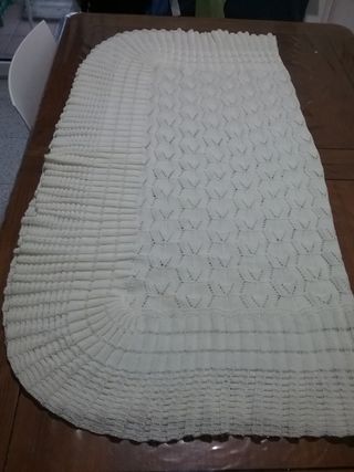 Arrullo Toquilla Bebé Primera Puesta