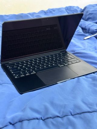 MACBOOK AIR M2 13” azul impoluto NEGOCIABLE