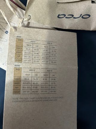 Traje de neopreno Orca naranja y negro