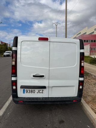 Opel Vivaro 2015