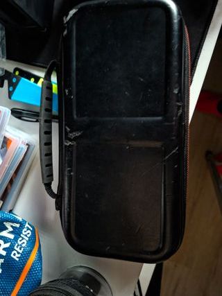 Nintendo Switch Negra y Roja