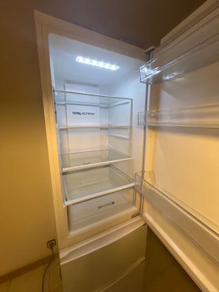 Nevera Combi Haier Blanca