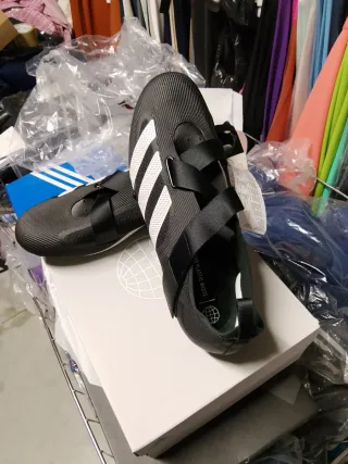 Scarpe ciclismo Adidas n.44.5