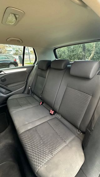 Volkswagen Golf 6 - 1.6 TDI