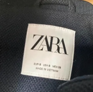Chaqueta acolchada Zara negra