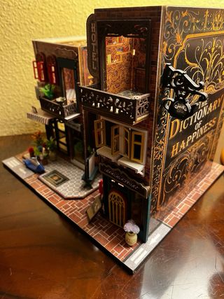 Casita de libro Hotel y Notes