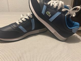 Deportivas Lacoste Azul Marino y Celeste
