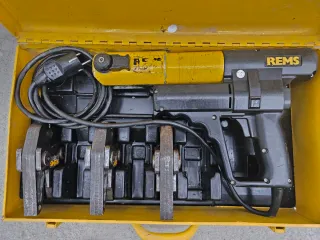 Prensadora REMS tuberia multicapa, cobre, inox