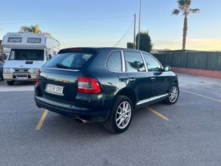 Porsche Cayenne 2003