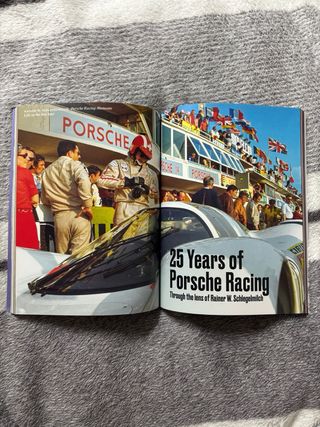 Taschen Books for Optimists 2023/24 revista magazi