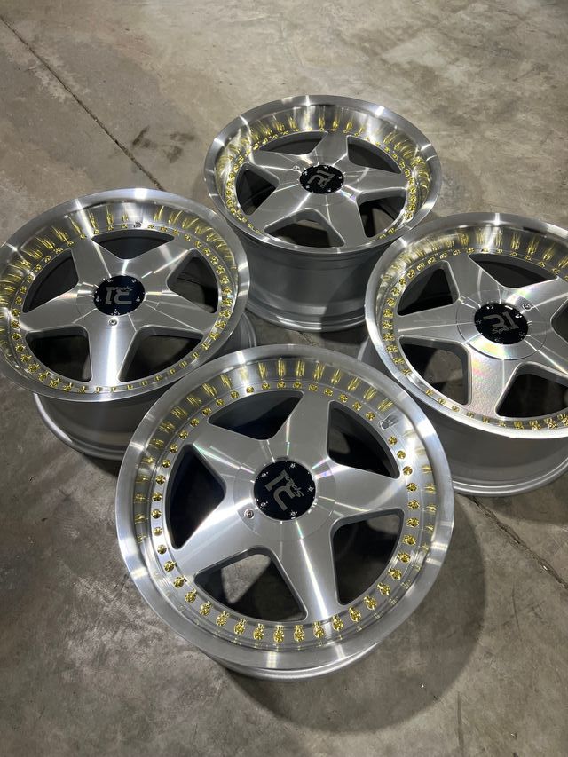 Llantas 17 Tipo OZ FUTURA