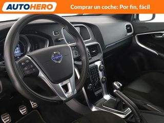 Volvo V40 2.0 T2 R-Design Momentum