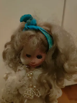 Bambola vintage vestito pizzo perline