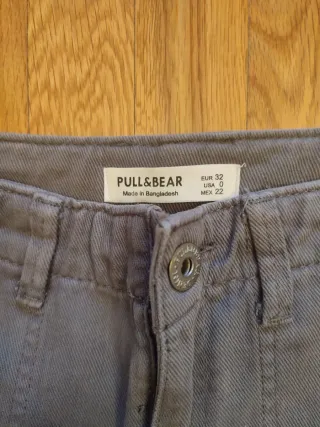 Pantalón cargo gris