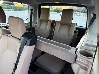 Land-Rover Discovery 4 3.0 TDV6 SE con 7 PLAZAS, CÁMARA TRASERA...