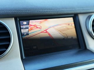 Land-Rover Discovery 4 3.0 TDV6 SE con 7 PLAZAS, CÁMARA TRASERA...