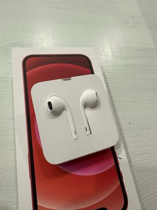 iPhone 12 Rojo con caja