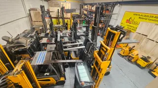 Fregadoras y carretillas SGLIFT VENTA Y REPARACIÓN