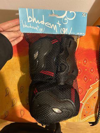 Protecciones de patinaje para niños.