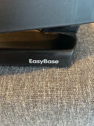 Maxi-Cosi Cabriofix con base y saco