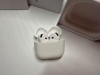 AirPods 4 ANC Apple Blancos