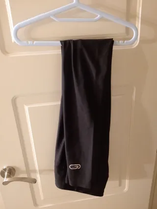 Pantalón negro deportivo