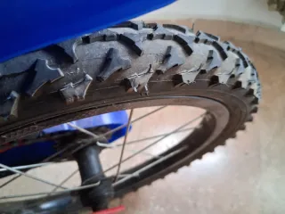 Bicicleta Infantil Spiderman Roja y Azul