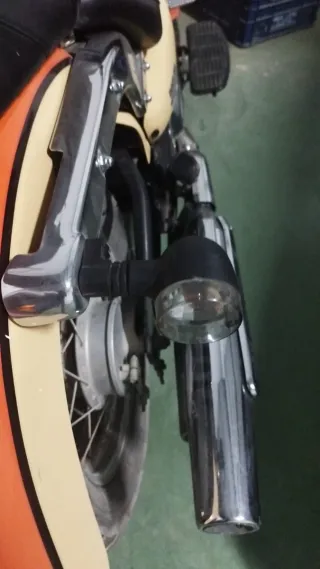 Intermitentes Daelim Daystar 125