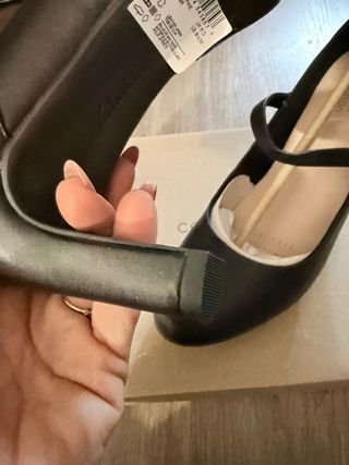 Zapatos de tacón Clarks negros