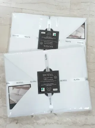 Completo letto matrimoniale Hotel