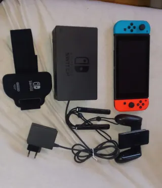 Nintendo Switch Completo + Accesorios.