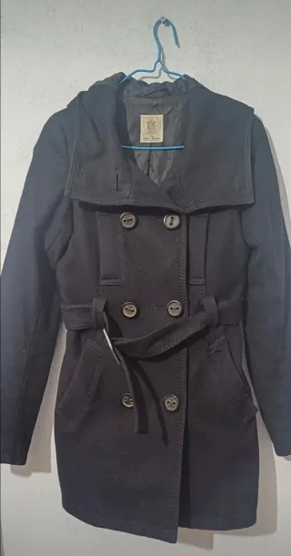 Abrigo Pull and Bear Talla S