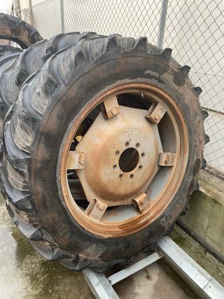 Llanta Tractor y Ruedas 12,4 R32
