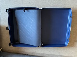 Maleta grande 75x25x60 de la marca Regent