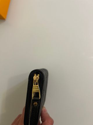 Cartera Louis Vuitton Negra