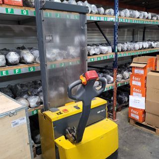 Apilador eléctrico MIC WP10 E 10 - traspaleta elec