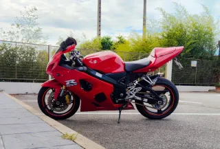 Suzuki GSXR 600 K5