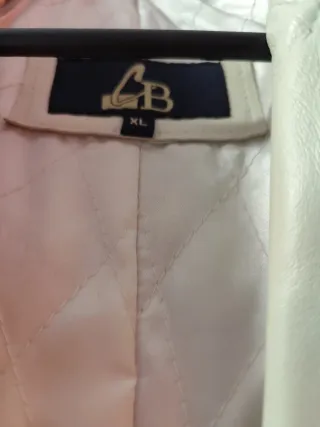 Gabardina larga de piel