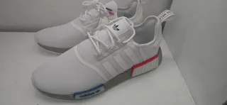 Adidas NMD R1 Boost Talla 44.5 Nuevas