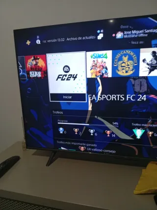 PS4 500GB + Mando + FC24- 100€