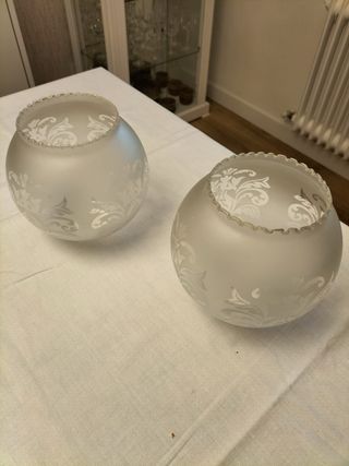 Tulipas de cristal con diseño floral