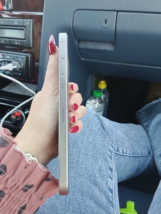 iPhone 15 Pro Max sin ningun rasguño Batería 78%