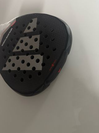 Pala de pádel Adidas Metalbone Carbon