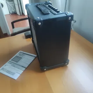 Amplificador Guitarra Roland CUBE-10GX